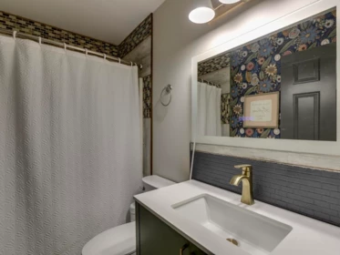 Powder Room Photo of 7 32752 4th Avenue, Mission, BC