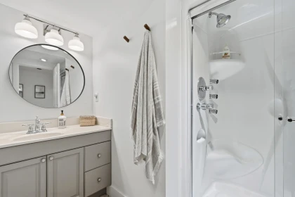 Hot Tub / Spa Photo of 1335 Ridgewood Drive, North Vancouver, BC