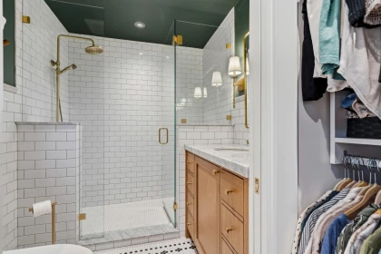 Laundry Room Photo of 1335 Ridgewood Drive, North Vancouver, BC
