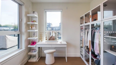 Powder Room Photo of 401 2235 E Broadway, Vancouver, BC