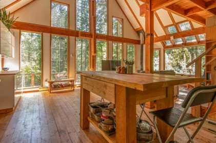 Kitchen Island Photo of 15140 Porlier Pass Road, Galiano Island, BC