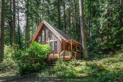 Loft / Bonus Room Photo of 15140 Porlier Pass Road, Galiano Island, BC