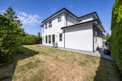 Hot Tub / Spa Photo of 1365 160a Street, Surrey, BC