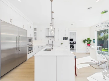 Kitchen Photo of 1365 160a Street, Surrey, BC