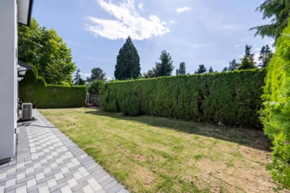 Swimming Pool Photo of 1365 160a Street, Surrey, BC