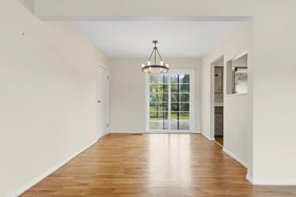 Powder Room Photo of 44366 Keith Wilson Road, Chilliwack, BC