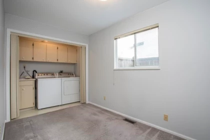 Laundry Room Photo of 11740 2nd Avenue, Richmond, BC