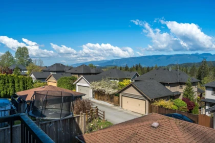 Front Yard Photo of 22843 136a Avenue, Maple Ridge, BC