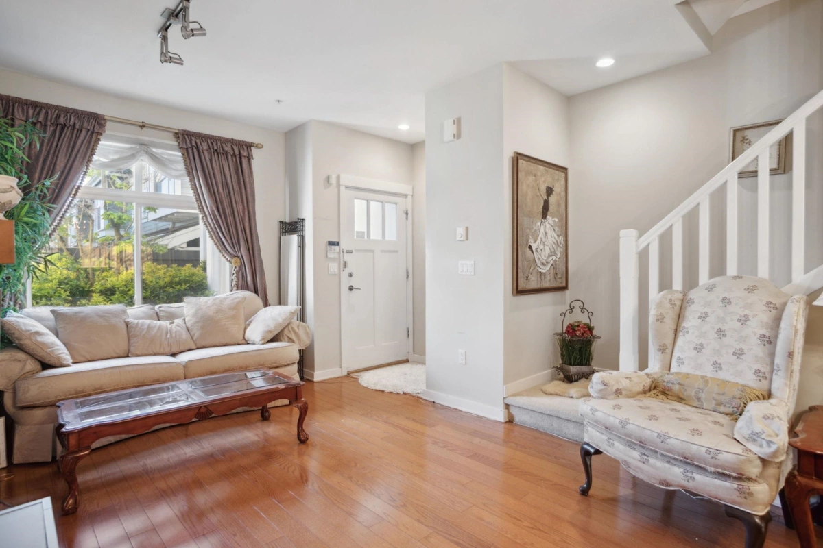 Dining Area Photo of 7411 Columbia Street, Vancouver, BC
