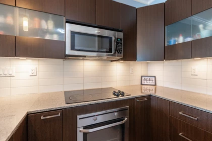 Kitchen Island Photo of 439 13321 102a Avenue, Surrey, BC