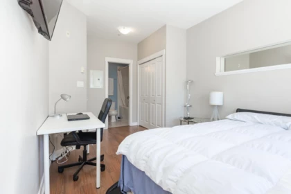 Laundry Room Photo of 439 13321 102a Avenue, Surrey, BC