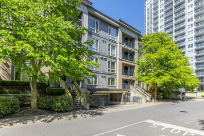 Playground / Recreational Area Near 439 13321 102a Avenue, Surrey, BC