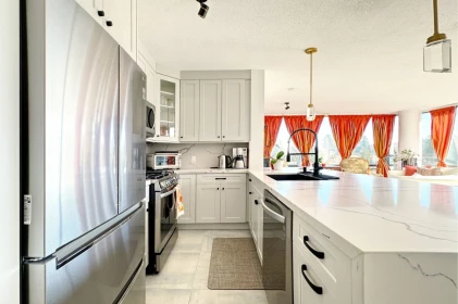 Kitchen Island Photo of 1102 110 Brew Street, Port Moody, BC