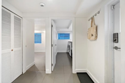 Hot Tub / Spa Photo of 855 E 22nd Avenue, Vancouver, BC
