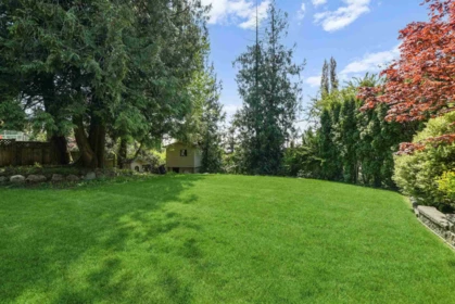 Front Yard Photo of 18662 54a Avenue, Surrey, BC
