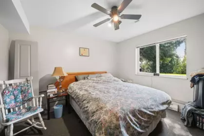 Laundry Room Photo of 18662 54a Avenue, Surrey, BC