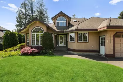 18662 54a Avenue, Surrey, BC, Surrey — Single Family Residence for sale