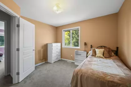 Mudroom Photo of 18662 54a Avenue, Surrey, BC