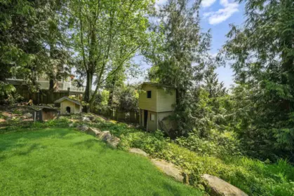 Outdoor Deck Photo of 18662 54a Avenue, Surrey, BC