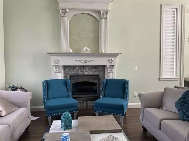 Family Room Photo of 30914 Upper Maclure Road, Abbotsford, BC