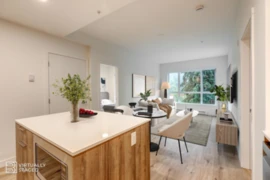 206 3594 Malsum Drive, North Vancouver, BC