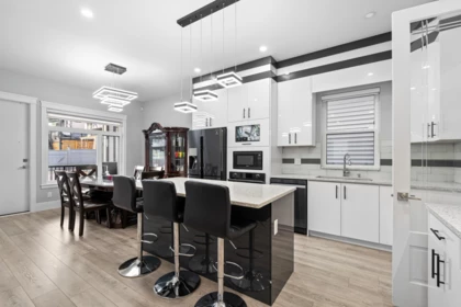 Breakfast Nook Photo of 7133 206 Street, Langley, BC