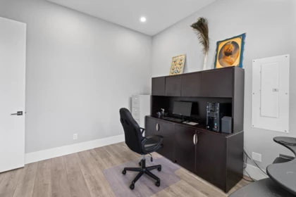 Hallway Photo of 7133 206 Street, Langley, BC
