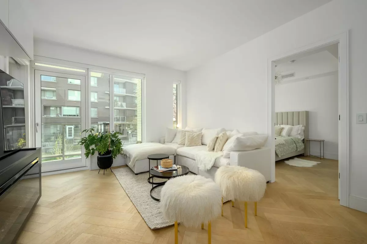 Family Room Photo of 204 4675 Cambie Street, Vancouver, BC