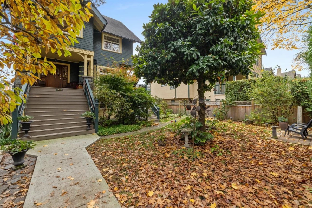 Exterior Rear Photo of 1820 W 11th Avenue, Vancouver, BC