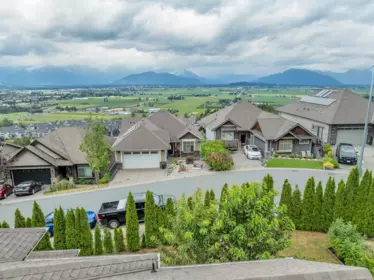 Front Yard Photo of 47264 Vista Place, Chilliwack, BC