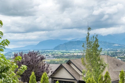 Staircase Photo of 47264 Vista Place, Chilliwack, BC