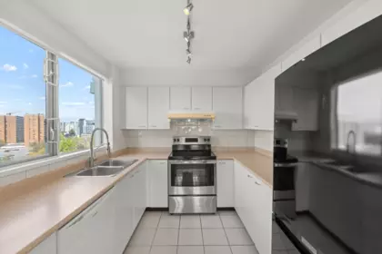 Loft / Bonus Room Photo of 1100 7680 Granville Avenue, Richmond, BC