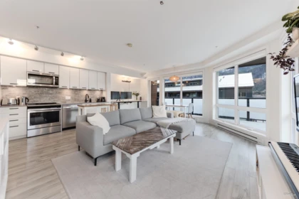 602 38013 Third Avenue, Squamish, BC, Squamish — Apartment/Condo for sale