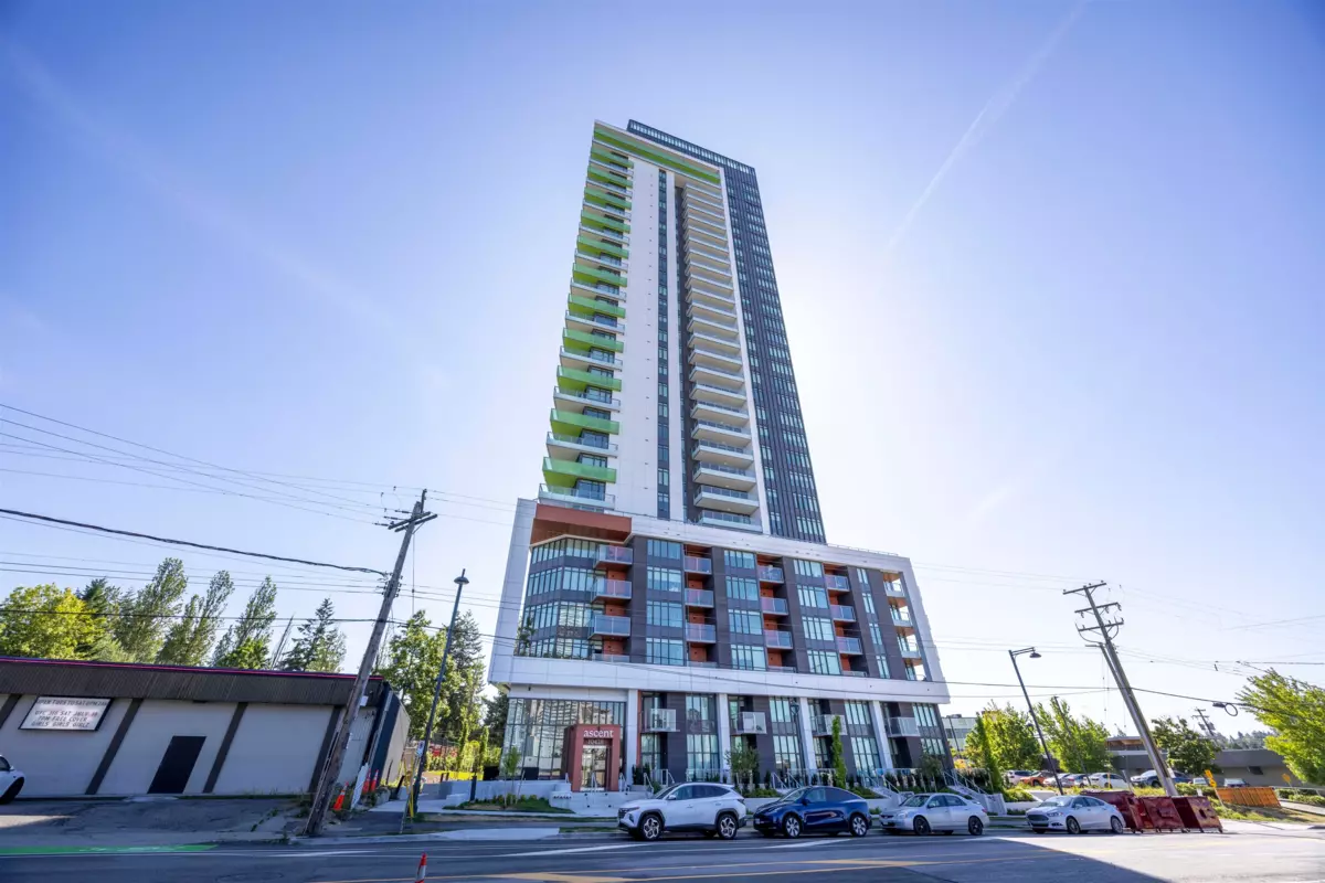 Exterior Rear Photo of 1602 10428 Whalley Boulevard, Surrey, BC