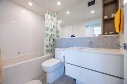 Kitchen Photo of 1602 10428 Whalley Boulevard, Surrey, BC