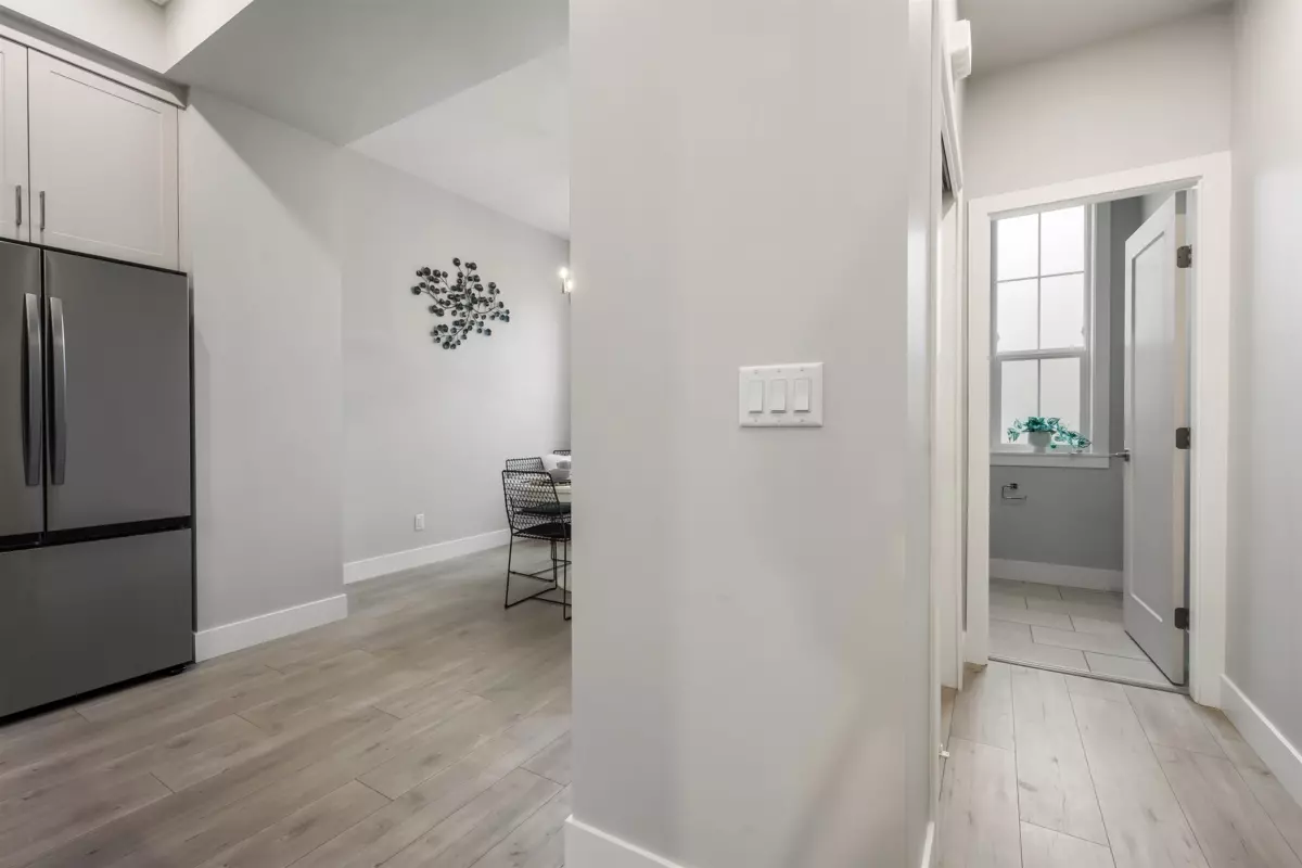 Dining Area Photo of 8 7300 Copperwood Street, Chilliwack, BC