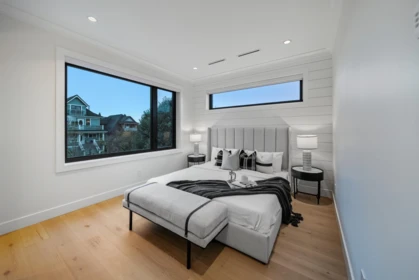 Guest Bathroom Photo of 1 1841 Parker Street, Vancouver, BC