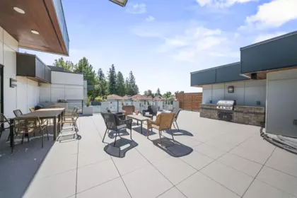 Garden / Landscaping Photo of 204 3182 Gladwin Road, Abbotsford, BC