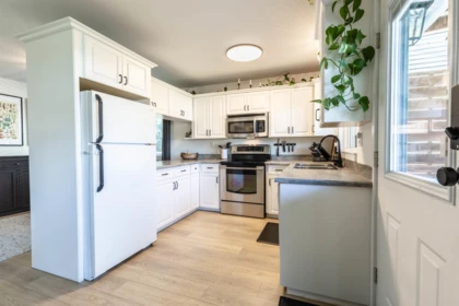 Pantry Photo of 9537 214a Street, Langley, BC
