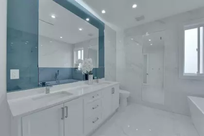 Guest Bathroom Photo of 2071 156 Street, Surrey, BC