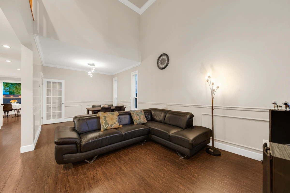 Living Room Photo of 11839 Dunford Road, Richmond, BC