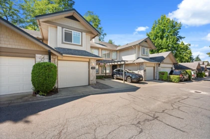 27 8888 151 Street, Surrey, BC, Surrey — Townhouse for sale