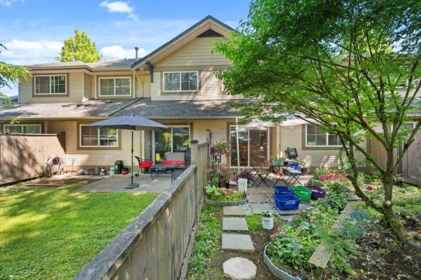 Front Yard Photo of 27 8888 151 Street, Surrey, BC