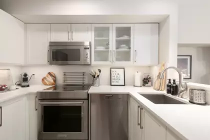 Kitchen Island Photo of 106 675 W 7th Avenue, Vancouver, BC