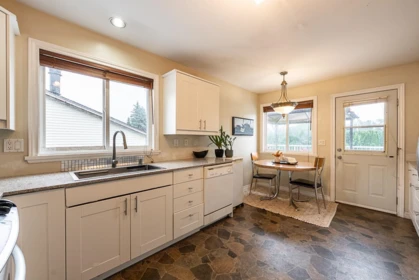 Kitchen Photo of 781 Chilko Drive, Coquitlam, BC