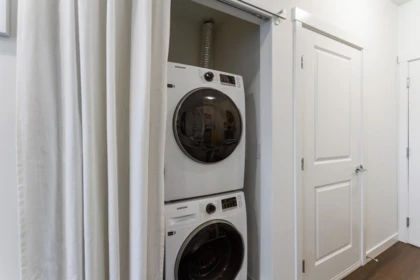 Walk-In Closet Photo of 504 15738 85 Avenue, Surrey, BC
