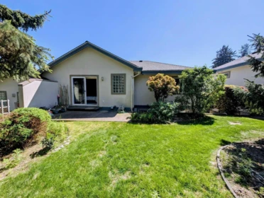 Office / Den Photo of 8 8590 Sunrise Drive, Chilliwack, BC