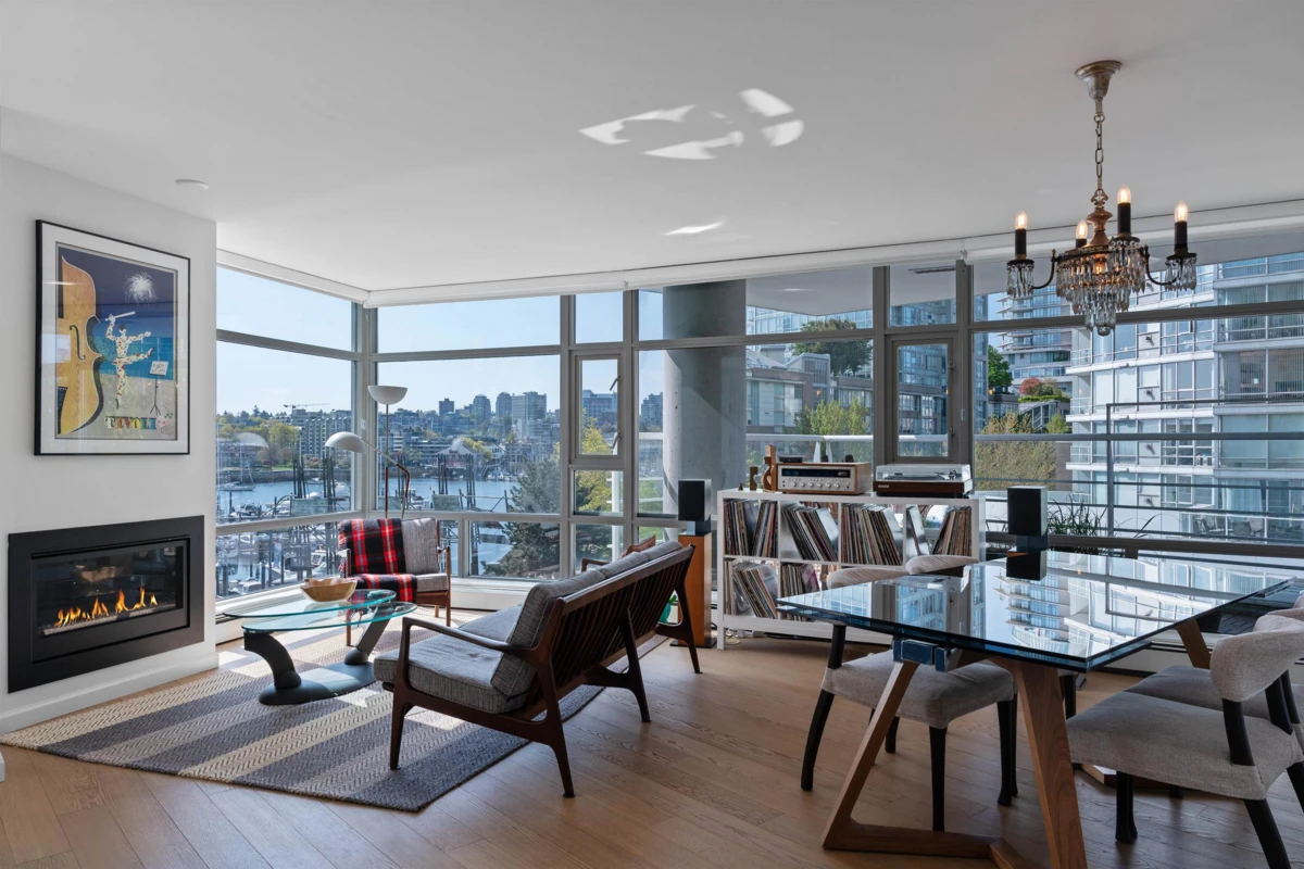 Dining Area Photo of 501 1199 Marinaside Crescent, Vancouver, BC