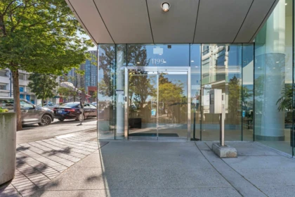 501 1199 Marinaside Crescent, Vancouver, BC, Vancouver — Apartment/Condo for sale