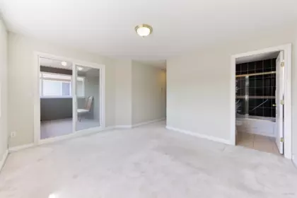 Entry Foyer Photo of 3770 Elmwood Street, Burnaby, BC